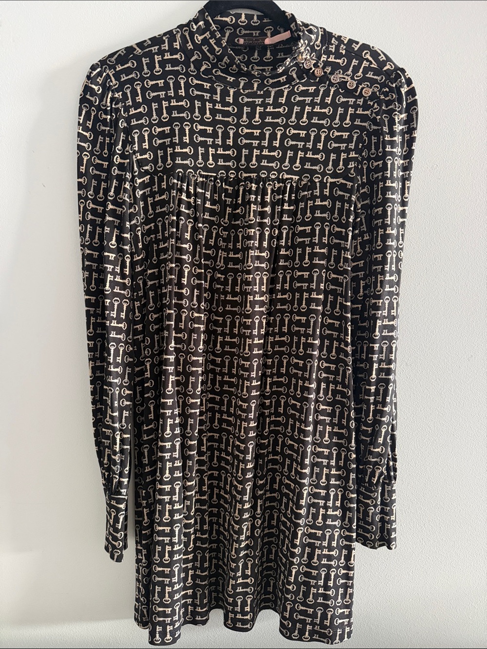 Juicy Couture High-Neck Long-Sleeve Black Key-Print Dress/ Long Shirt